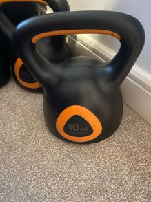Kettlebells 2x10kg