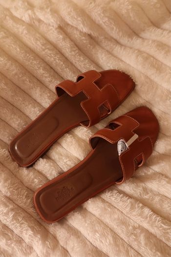 shoes inspired by Hermes