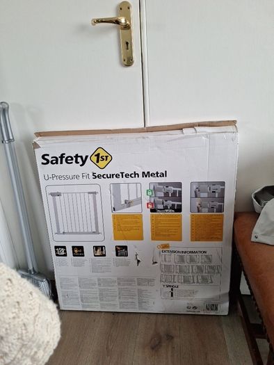 Safety 1st stair gate