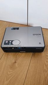Epson EMP-765 Compact 3LCD Projector