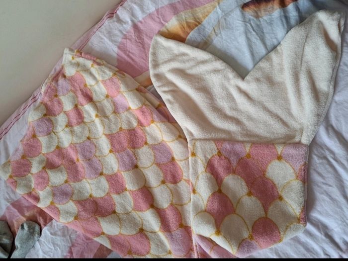mermaid blanket