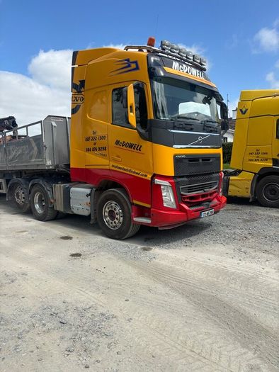Volvo 500 construction spec