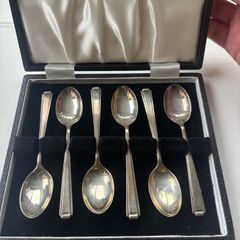 Vintage Set Of Sterling Silver Spoons By Cooper Brothers 77.5g