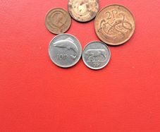 5 Irish Decimal Coins