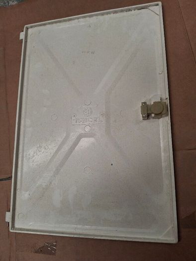 Tricel esb box door