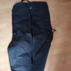 3 suit holders