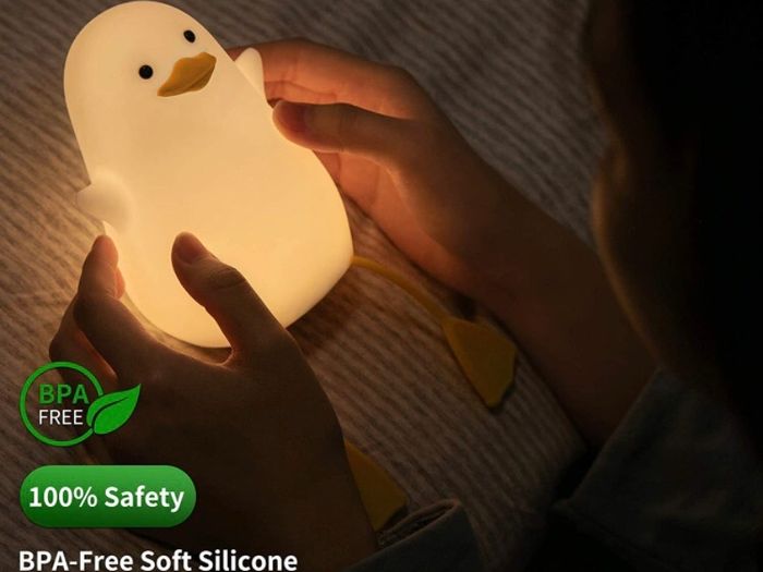 Cute Duck Night Light, Gifts for Women Teen Girls Baby,Night Lights for Kids Bedroom, Cute Christmas Seagull Chick Silicone Nightlights