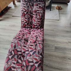 Chaise lounge
