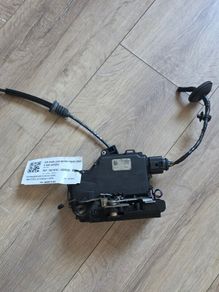 VW Passat/Golf etc Front Right Door Lock