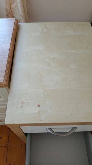 Bedside lockers