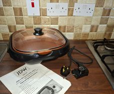 JD Williams 5-in-1electric grill/skillet, 4L, like NEW