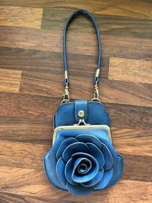 Vintage Faux Leather Rose Purse