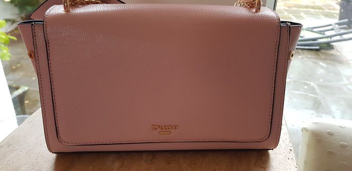 Hand bag