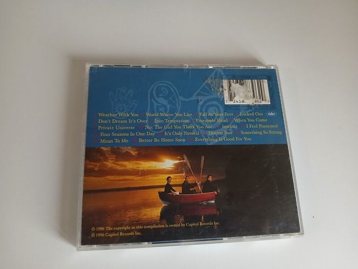 CD Crowded House