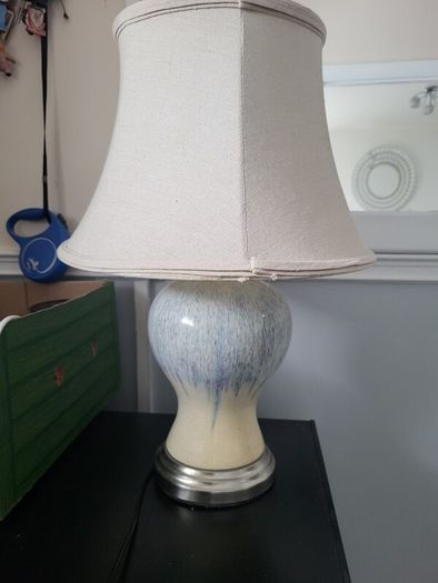 bedside table lamp