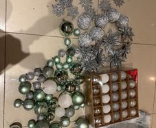 Christmas tree decorations