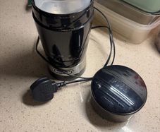 Delonghi Electric Grinder