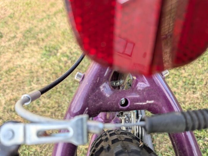 Apollo Jewel - Girls Mountain Bike