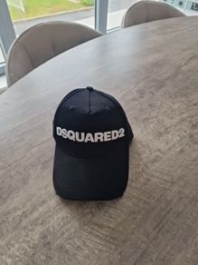 Dsquared cap