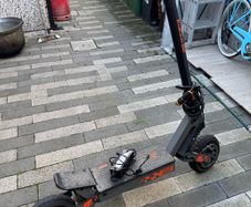 electric scooter