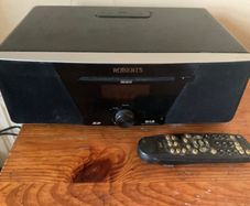 Stereo system ,Roberts blutune 200 all in one hifi, with remote,