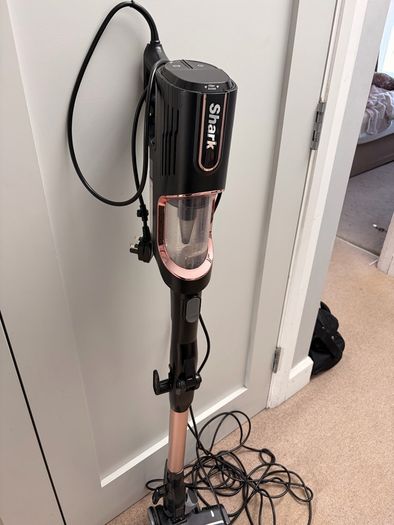 SHARK Anti Hair Wrap with Pet Tool HZ500UKT Upright Bagless Vacuum Cleaner - Grey & Rose Gold