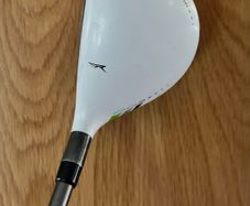 Taylormade RBZ 3 Hybrid Stiff Flex new grip