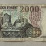 Hungary 2000 Forint 2004 Banknote Image 2