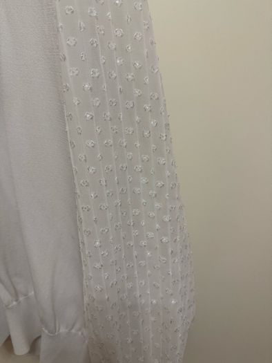 White top,size 8(EUR 36/38)