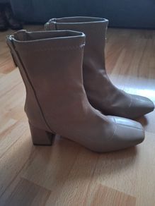 Ankle Boots .. Size: 4UK .. 37EU .. Now Heavely Reduced