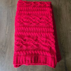 Red knitted throw - Christmas