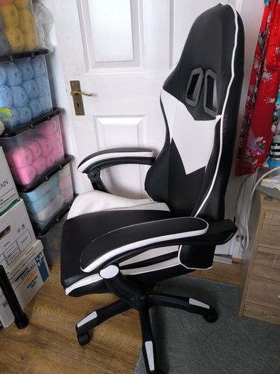 gaming chair