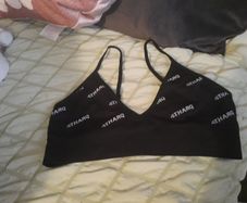 black 4th arq sports bra