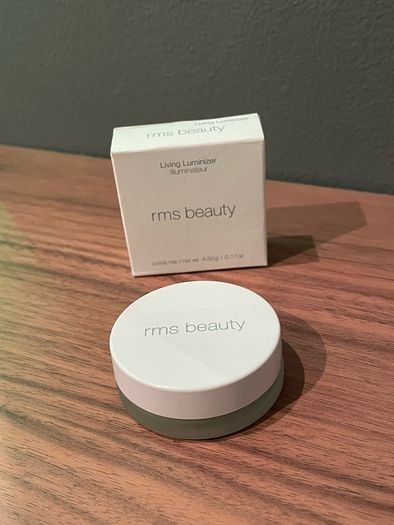 2 Rms Beauty Living Luminizer 4.82g
