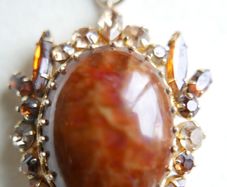 Beautiful Vintage Pendant or Brooch with a chain