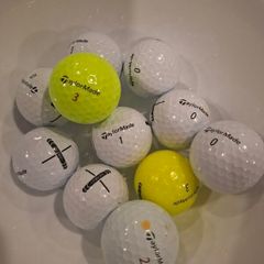 11 Taylormade distance golf balls