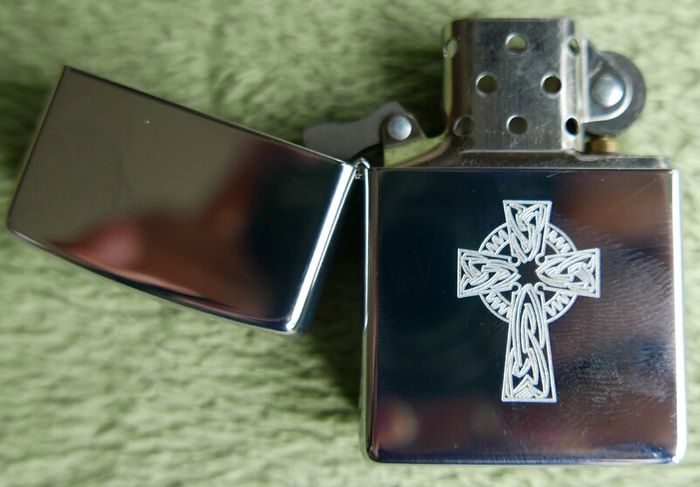 ZIPPO | Windproof Lighter Celtic Cross - Zippo Ireland  Boxed