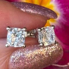 2 Carat White Gold Diamond Earrings