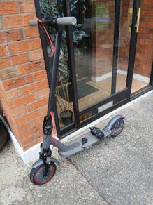 Electric scooter