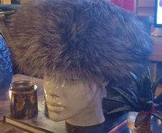 Silver fox hat with lamb leather, D18 post 7e
