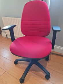 red office task chairs