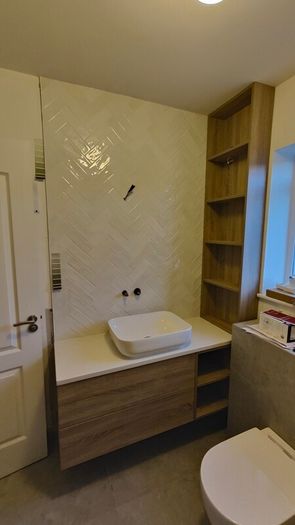 Kitchens Wardrobes maker and fitter, furniture, cabinet, press