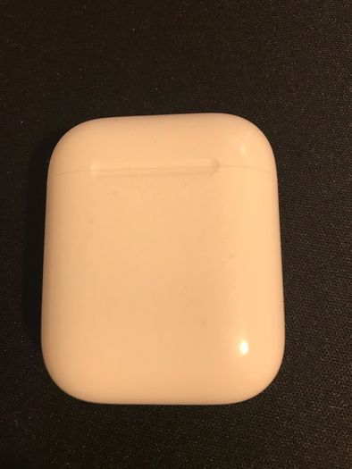 Apple AirPods