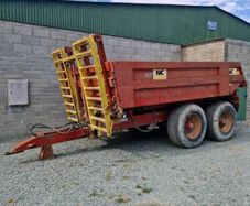 Dump trailer