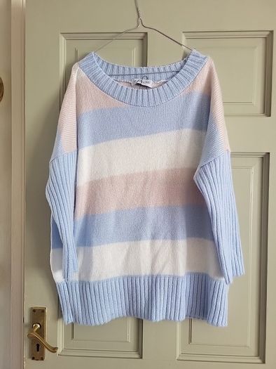 soft jumper fit up to an 18