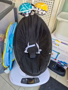 Mamaroo bouncer