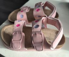 Girls Pink Floral Sandals