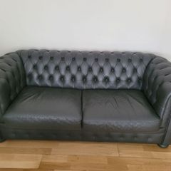 Italian leather Chesterfield 2/3 seater