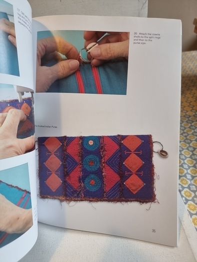 Handmade Embroidered Purses: Using Free Machine Embroidery
