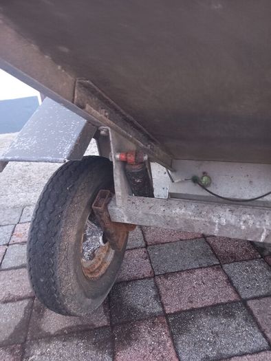 Car trailer